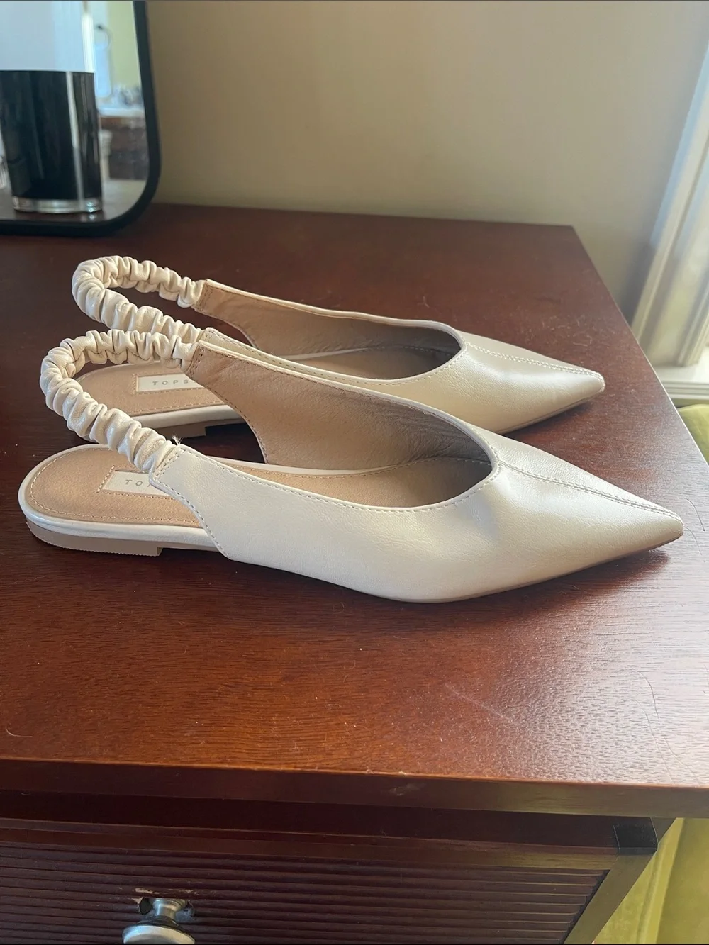Topshop Pointed-Toe Slingback Flats in Off-White